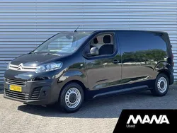 Zwart Gebruikt 2017 Citroën Jumpy MPV | € 9.900 (Iets duurder)