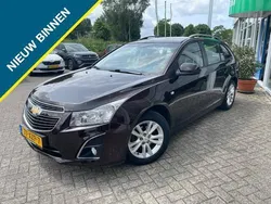 Bruin, metallic lak Gebruikt 2012 Chevrolet Cruze LTZ Stationwagen | € 5.950 (Eerlijke prijs)
