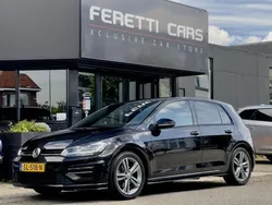 Zwart Gebruikt 2018 VW Golf VII Highline Hatchback | € 14.900 (Eerlijke prijs)