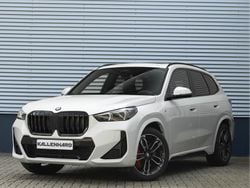 Wit, metallic lak Gebruikt 2025 BMW X1 M Sport SUV | € 54.875