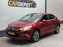 Rood Gebruikt 2012 Citroën DS4 So Chic Hatchback | € 6.999 (Eerlijke prijs)