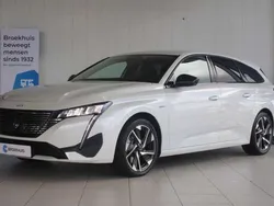Wit Gebruikt 2022 Peugeot 308 Allure Stationwagen | € 27.450 (Eerlijke prijs)