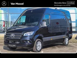 Zwart Nieuw 2024 Mercedes Sprinter Van | € 58.945