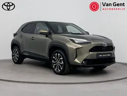 Bruin Gebruikt 2021 Toyota Yaris Cross SUV | € 26.749 (Eerlijke prijs)