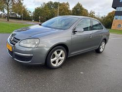 Gebruikt 2006 VW Jetta | € 4.199 (Iets duurder)