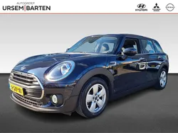 Blauw Gebruikt 2020 Mini One Clubman Chili Stationwagen | € 20.925 (Goede deal)
