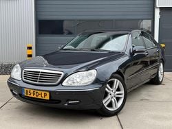 Zwart (metallic) Gebruikt 2000 Mercedes S320 Sedan | € 4.199 (Super prijs)