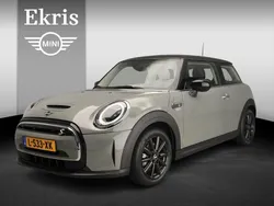 Grijs Gebruikt 2021 Mini Cooper SE Hatchback | € 17.900 (Eerlijke prijs)