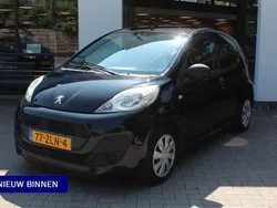 Zwart Gebruikt 2013 Peugeot 107 Access Hatchback | € 2.645 (Eerlijke prijs)