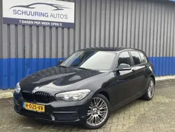 Zwart, metallic lak Gebruikt 2018 BMW 118 Executive Hatchback | € 13.999 (Super prijs)
