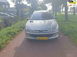 Grijs Gebruikt 2005 Peugeot 206 Quiksilver Stationwagen | € 1.499 (Eerlijke prijs)