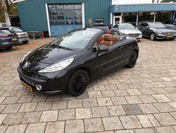 Zwart Gebruikt 2008 Peugeot 207 CC Cabriolet | € 3.500 (Eerlijke prijs)
