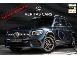 Blauw, metallic lak Gebruikt 2021 Mercedes GLB220 AMG line SUV | € 38.950