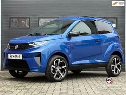 Blauw Nieuw 2025 Aixam e-Crossover Premium | € 18.950