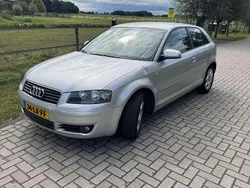 Grijs Gebruikt 2003 Audi A3 Attraction Sedan | € 1.950 (Eerlijke prijs)