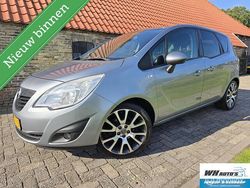 Grijs Gebruikt 2011 Opel Meriva Color Edition MPV | € 4.444 (Duur)