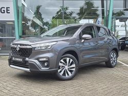 Grijs Nieuw 2025 Suzuki SX4 S-Cross Style SUV | € 38.249 (Iets duurder)