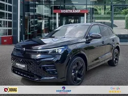 Zwart Nieuw 2025 VW Tiguan R-line SUV | € 59.500 (Duur)