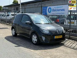 Zwart Gebruikt 2011 Renault Twingo Collection Hatchback | € 1.895 (Iets duurder)
