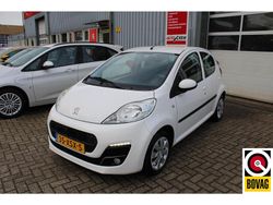 Wit Gebruikt 2012 Peugeot 107 Active Hatchback | € 3.450 (Eerlijke prijs)