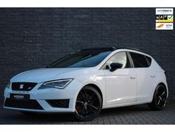 Wit Gebruikt 2015 Cupra Leon Hatchback | € 18.495