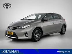 Bruin Gebruikt 2015 Toyota Auris Hybrid Hatchback | € 13.245 (Eerlijke prijs)