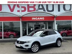 Wit Gebruikt 2018 VW T-Roc SUV | € 19.750 (Eerlijke prijs)