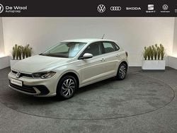 Ascot grey Gebruikt 2023 VW Polo Life Hatchback | € 20.395 (Eerlijke prijs)