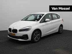Wit Gebruikt 2020 BMW 218 Executive Stationwagen | € 20.900 (Goede deal)