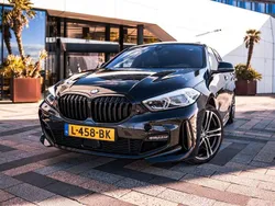 Zwart Gebruikt 2021 BMW 120 Hatchback | € 33.500 (Iets duurder)