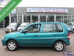 Groen Gebruikt 1999 Mazda Demio Hatchback | € 999