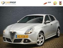 Grijs Gebruikt 2015 Alfa Romeo Giulietta Sprint Hatchback | € 9.950 (Goede deal)