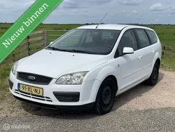 Wit Gebruikt 2007 Ford Focus Stationwagen | € 999 (Super prijs)
