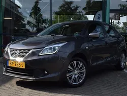 Grijs, metallic lak Gebruikt 2018 Suzuki Baleno Hatchback | € 11.249 (Eerlijke prijs)
