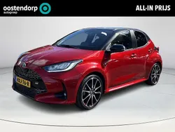 Rood Gebruikt 2023 Toyota Yaris Hybrid Sport Hatchback | € 25.990 (Eerlijke prijs)