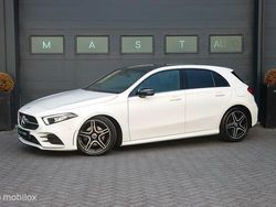 Wit Gebruikt 2019 Mercedes A200 AMG Hatchback | € 24.440 (Eerlijke prijs)