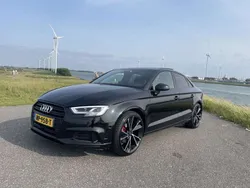 Zwart Gebruikt 2016 Audi A3 Sedan | € 22.950