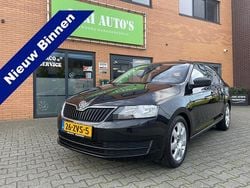 Zwart Gebruikt 2013 Skoda Rapid Comfort Hatchback | € 4.499 (Eerlijke prijs)
