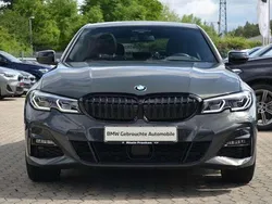 Grijs Gebruikt 2020 BMW 330e Executive Sedan | € 35.700 (Iets duurder)