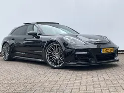 Zwart Gebruikt 2019 Porsche Panamera Sport Turismo Sedan | € 75.200 (Duur)