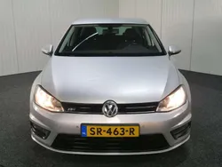 Zilver Gebruikt 2015 VW Golf VII Highline Stationwagen | € 9.995 (Goede deal)