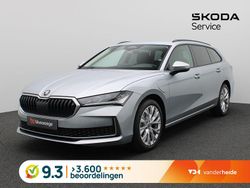 Zilver Gebruikt 2025 Skoda Superb Business Line Stationwagen | € 40.900