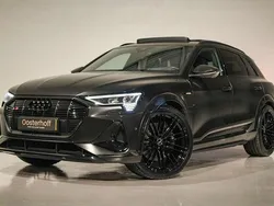 Zwart Gebruikt 2021 Audi e-tron Basis SUV | € 44.990 (Goede deal)