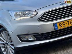 Grijs Gebruikt 2018 Ford C-MAX Titanium MPV | € 9.925 (Eerlijke prijs)