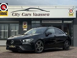 Zwart Gebruikt 2019 Mercedes CLA200 AMG line Sedan | € 34.950 (Iets duurder)