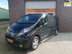 Zwart Gebruikt 2014 Renault Trafic Black Edition MPV | € 8.995