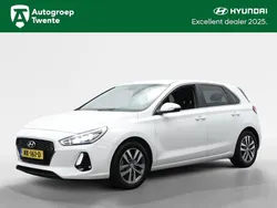 Wit Gebruikt 2017 Hyundai i30 Hatchback | € 13.845 (Duur)