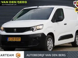 Wit Gebruikt 2021 Peugeot Partner Premium MPV | € 13.950 (Goede deal)