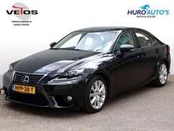 Zwart Gebruikt 2014 Lexus IS300h Luxury Line Sedan | € 26.750 (Eerlijke prijs)