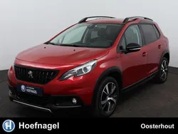 Rood, metallic lak Gebruikt 2018 Peugeot 2008 GT-line SUV | € 15.450 (Iets duurder)